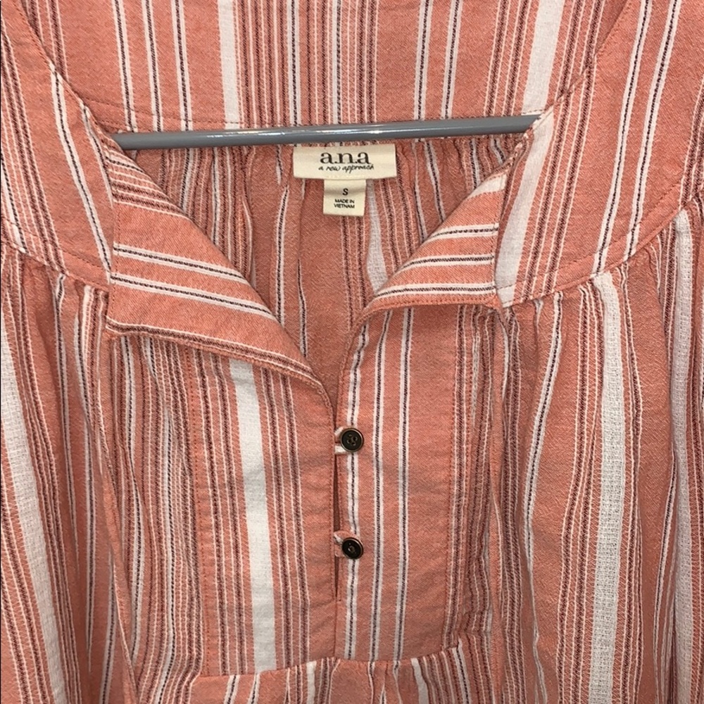 Anna Front-String Top - Picture 2 of 4